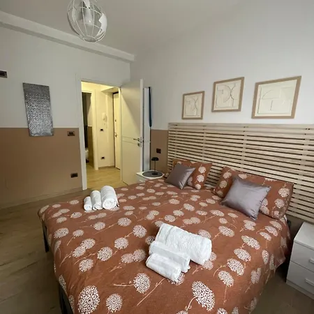 Emmie House Apartment