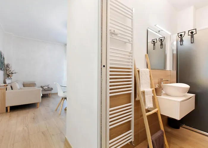 Emmie House Centro Apartament *